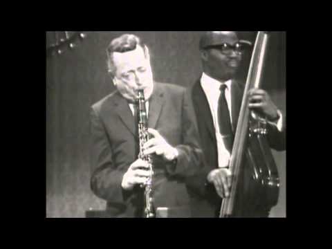 Hodes, Higginbotham, Parenti, Condon - I've Got That Old Fashioned Love (1968) [official HQ video]