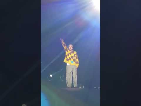 2022.10.10 Lauv - Never Not , I Like Me Better LIVE @ SLSL In KOREA