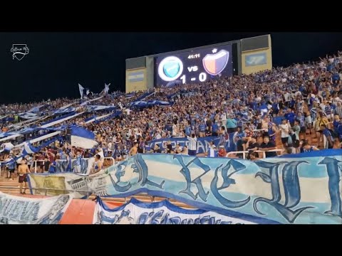 "Dejo el trabajo, la familia y todo" Barra: La Banda del Expreso &bull; Club: Godoy Cruz