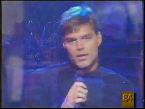 Ricky Martin - Perdido sin ti (actuación)
