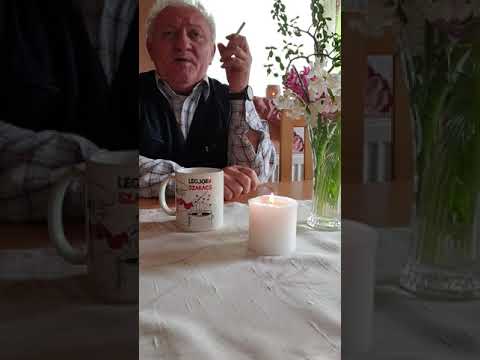 László Miki.  Nőnapra sok szeretettel ❤