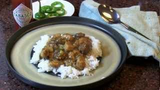 preview picture of video 'How To Cook Chicken and Andouille Sausage Gumbo'
