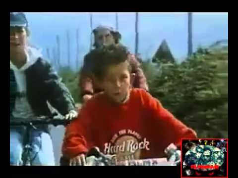 download lagu mp3 mp4 c Vi Voi, download lagu c Vi Voi gratis, unduh video klip c Vi Voi