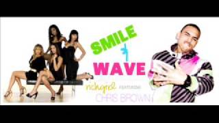 Chris Brown ft. Rich Girls Smile &amp; Wave + Lyrics
