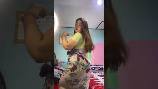 Download lagu tiktok tante cantik mulus semok mp3 Download lagu tiktok tante cantik mulus semok mp3