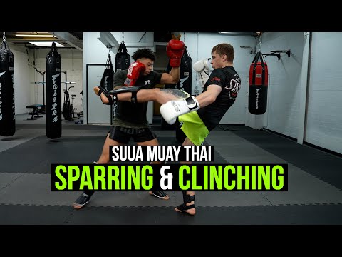 Sparring & Clinching at Suua Muay Thai | Siam Boxing