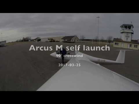 Arcus M self launch in 90° crosswind 2017-03-25