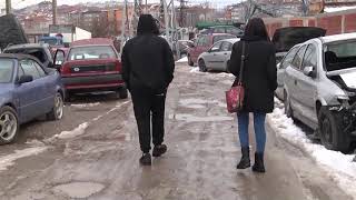 Прокуратурата погна автоморга, стотици коли са пръснати в полето край пътя за кв. "Болярово"