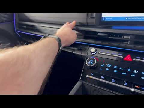 Hyundai Santa Fe Premium PHEV Ex Demo 1.6L Petrol - Image 2