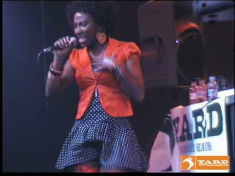 LEXIE LEE AT RHYTHM AND FLOW BASHMENT (BARCELONA)