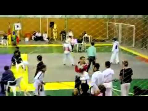 Uma das melhores lutas de Matheus Martins