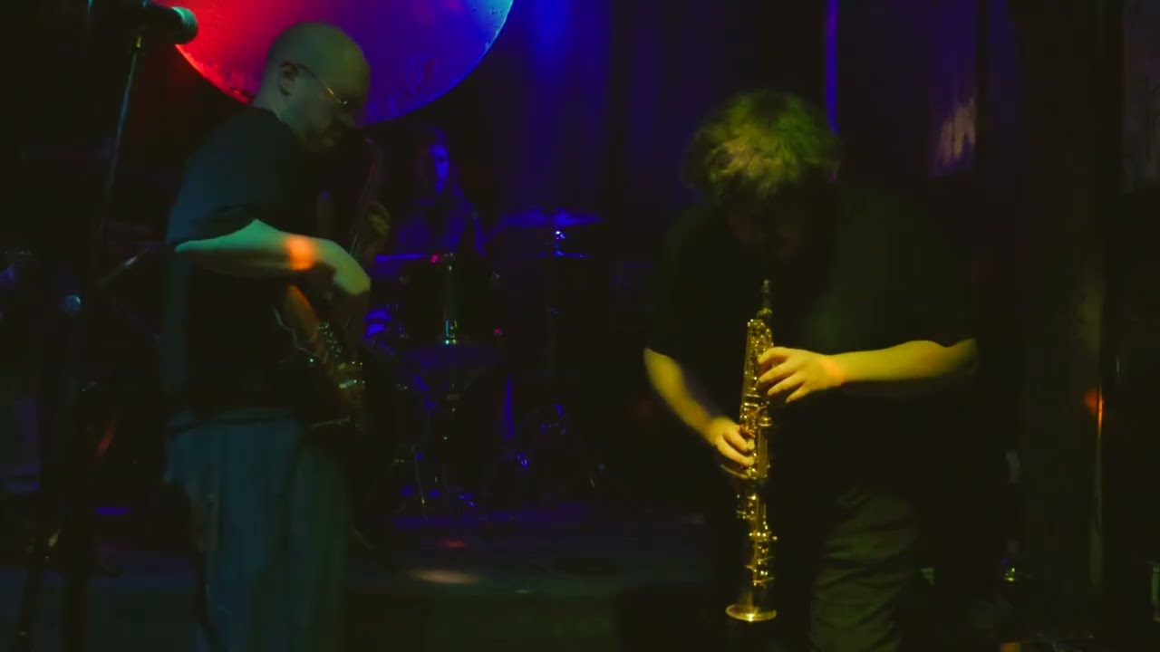 Sebastian Sanhueza - El Motivo EN VIVO @ Bar Vienés, Viña del Mar