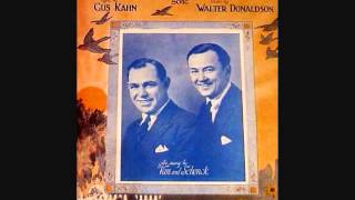 Van and Schenck - Carolina in the Morning (1922)