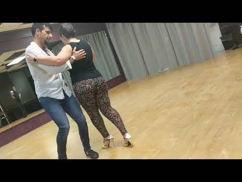 Muxima Uamiê - Hélvio (dancers: Lucia & Ricardo)