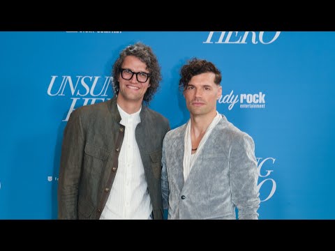 UNSUNG HERO Premiere Live from the Red Carpet