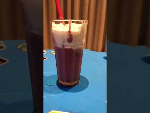 Provei o Grimace Shake #shorts #grimaceshake @mcdonalds_br  @enaldinho @nosequeponer6167