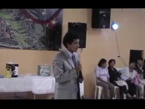 JASON GUERRA EN EL HOMENAJE A LAS MADRES EN LA URBANIZACION TUPAC AMARU  LIMA