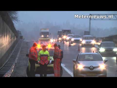 Smeltwater blokkeert A28 bij Hoogeveen