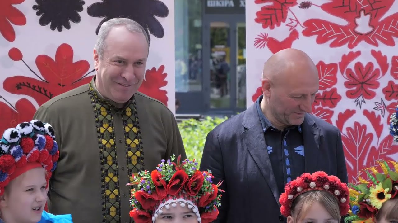 У Черкасах відзначили День вишиванки