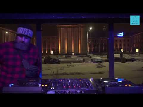 The Blue Oyster: Matt Dee / 16.01 / 20 - 21