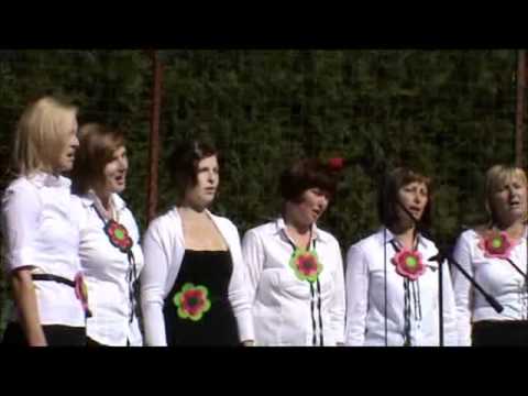 Pevski zbor učiteljic OŠ Dobje: Roža na vrtu