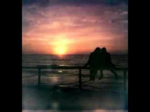 I Must Be Dreaming - Susanna & The Roomates