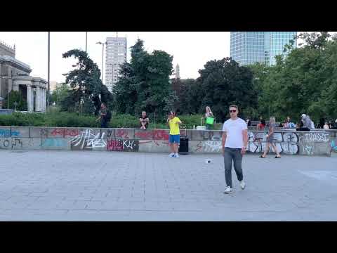 I saw an amazing Street singer at Poland warszaw