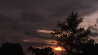 Download lagu Status WA 30 detik ( tak ingin lagi rasanya ku bercinta setelah kau tinggal pergi || hujan kemarin ) mp3 Download lagu Status WA 30 detik ( tak ingin lagi rasanya ku bercinta setelah kau tinggal pergi || hujan kemarin ) mp3