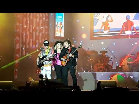 2023.06.10 Neoton Família - Nyár van, Live Budapest, 80's Disco #3