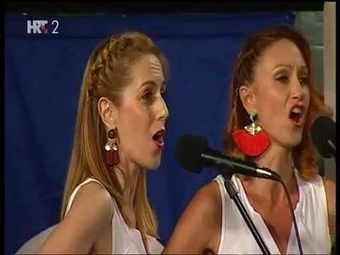 Klapa Karmel - Golubice ca u kajbi stojis - FDK 2017