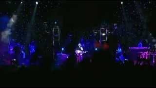 Moby - We are all made of stars (Live at Glastonbury 06.29.2003)