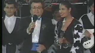 Selena - La Tracalera - Interview - The Johnny Canales Show