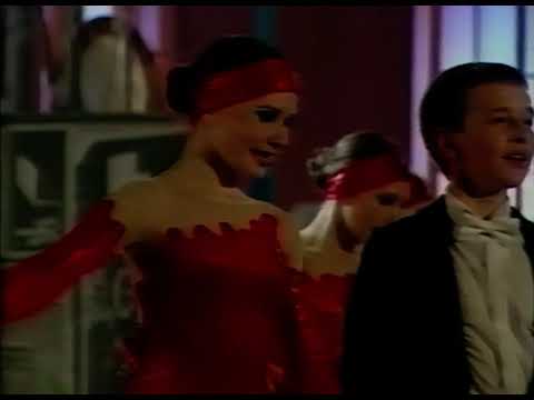 XXIII MIĘDZYNARODOWY FESTIWAL PIOSENKI i TAŃCA 2002 - ZŁOTE APLAUZY - Koncert galowy  (332)