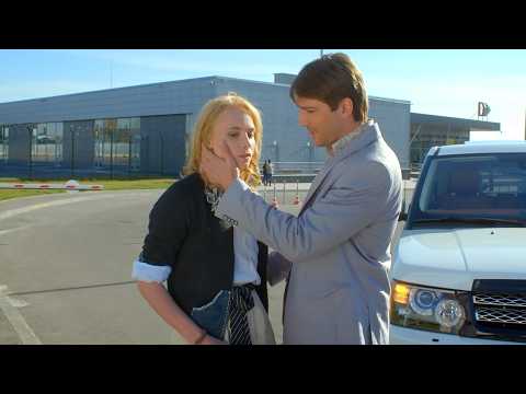 EN LA FIESTA DE COMPROMISO… ÉL ANUNCIÓ A OTRA COMO SU NOVIA