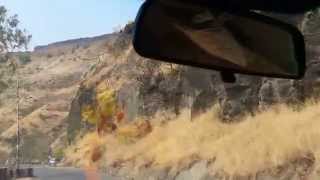 preview picture of video 'Panchgani to Wai, Pasarni Ghat by i10 car'