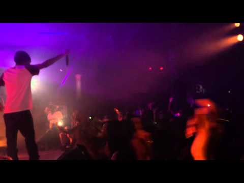 Magic feat Magic à l'Acropol le 16 novembre 2013