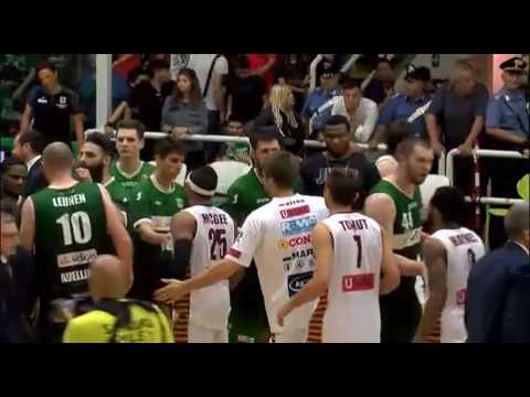 Tensione tra tifosi irpini e la squadra di Venezia  la Scandone chiede scusa