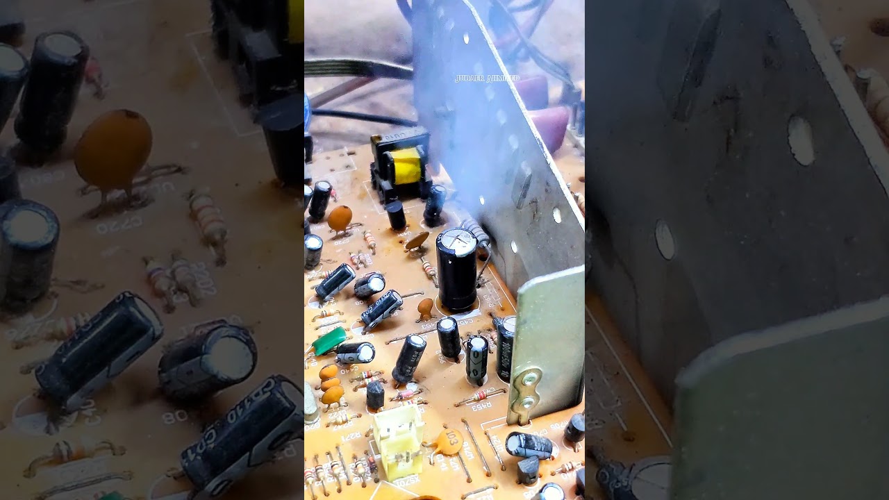 Capacitor Burning Making Smoke,if you like my video please subscribe my channel