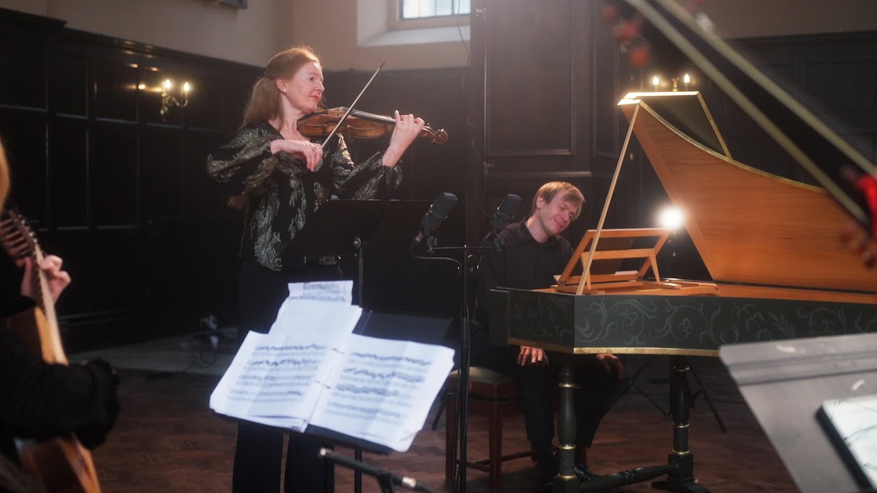 Rachel Podger 'Sonata No.3 in F major, C 140: V. Variatio' by Rachel Podger and Brecon Baroque