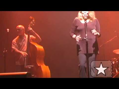 João Donato e Wanda Sá em "Daquele amor nem me fale" - Arquivo Radar Showlivre 2004