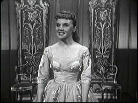 Molly Bee | Love Me In The Daytime |Tennessee Ernie Ford Show