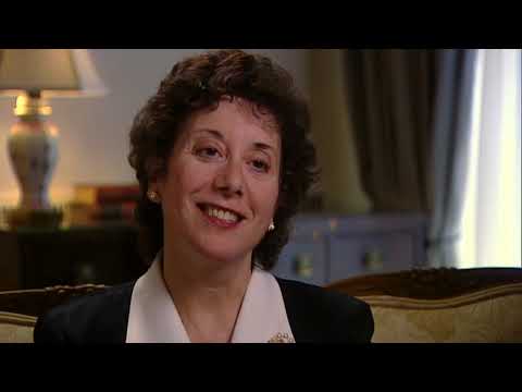 The Spirit Of The Beehive Extras - Linda Ehrlich. Subs ENG