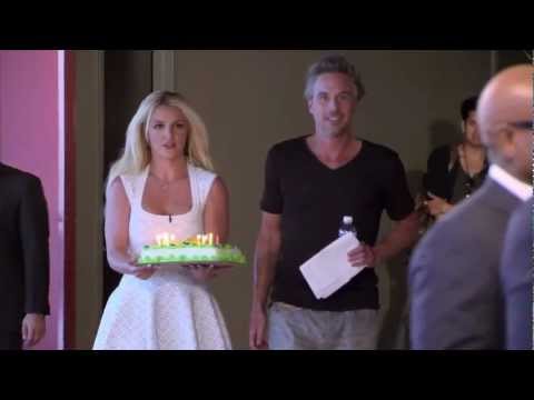 Britney Spears Sings 'Happy Birthday' to L.A. Reid - THE X FACTOR USA