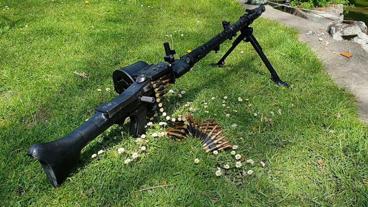 MG34 Machine Gun Prop - with recordable sound. Fitted to BMW R12 and Zundapp KS600 B1