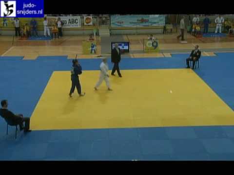 Judo 2009 Koper: Bozovic (MNE) - Loseva (RUS) [-63kg].