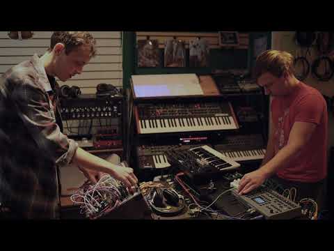 Grant Bouvier and Space Helmet Dave - Jam #1 (Secret Synth Society Live)