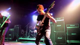 Pelican - "Dead Between The Walls" (live video)