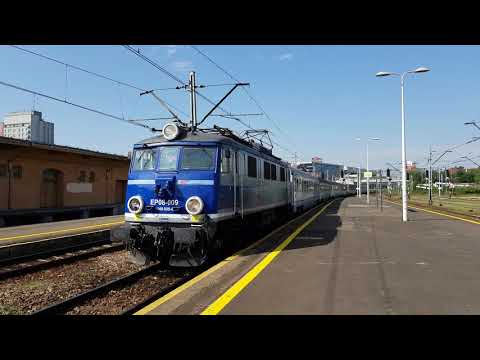 EP08-009 + IC BOZNAŃSKA z Wrocławia Gł. do Przemyśla Gł. wjeżdża na dworzec Rzeszów Gł. 01.09.2017