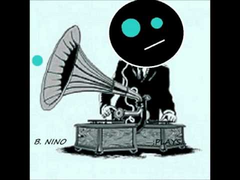 MicRoCheep & Mollo - Phobos (Original Mix)