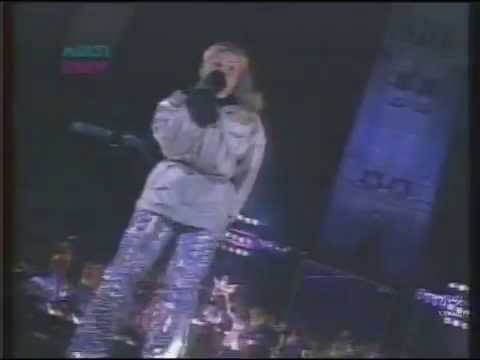 Emjay @ Winterlude Bal De Neige (Canada) In Your Arms